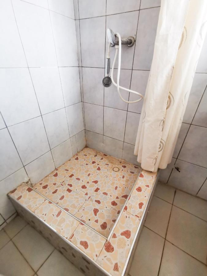To Be Hotel Kumasi Bagian luar foto