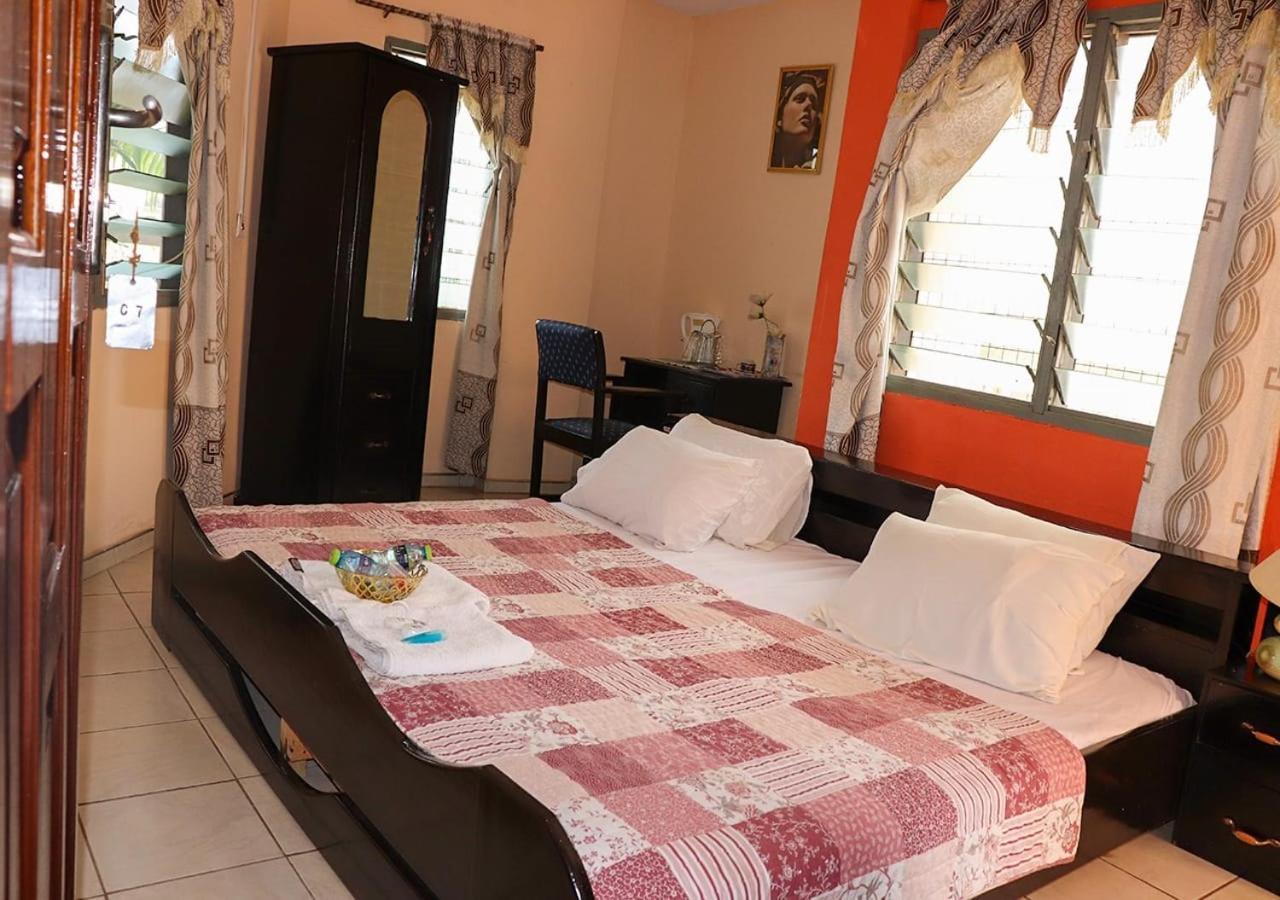 To Be Hotel Kumasi Bagian luar foto