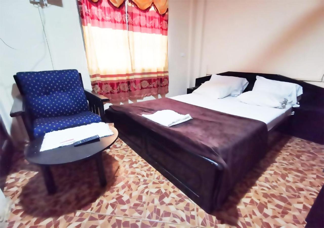To Be Hotel Kumasi Bagian luar foto